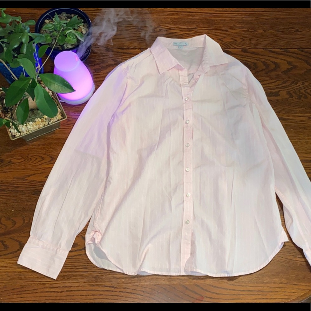 Gap Button Up Shirt